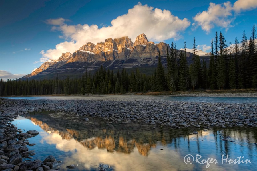 WEB 2010 11 08 Castle Mountain and the Bow River 343 5 7 tonemapped