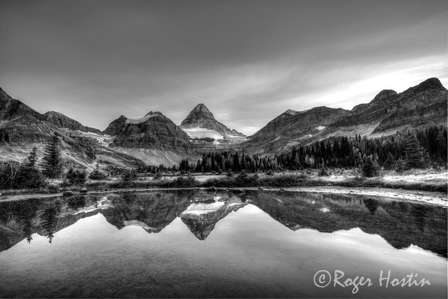 WEB 2009 09 23 Mount Assiniboine Provincial Park 567 69 71 tonemapped copy